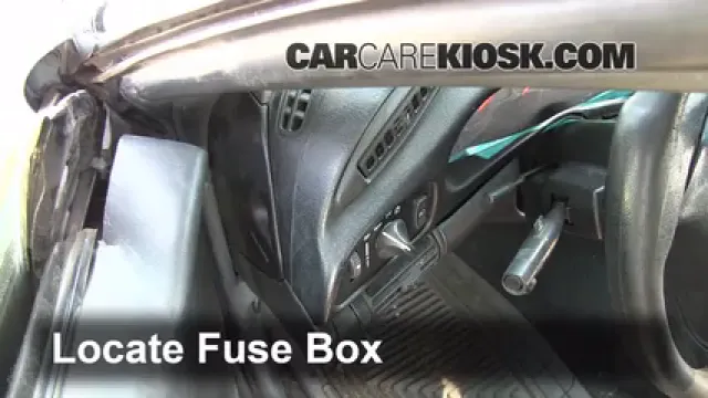 1994 Chevrolet Camaro 3.4L V6 Coupe Fusible (intérieur) Remplacement